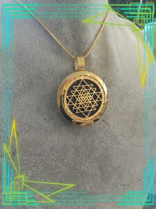 Sri Yantra QP Gold